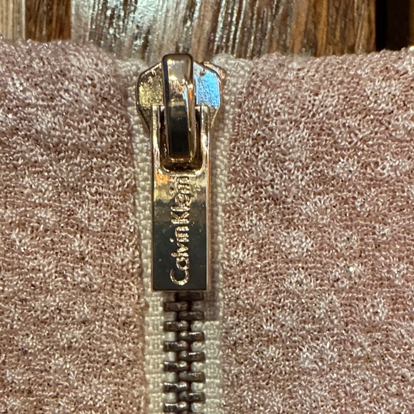 Calvin Klein Shimmery Blush Long Sleeve Dress with bell sleeves -Like New! - Picture 8 of 10